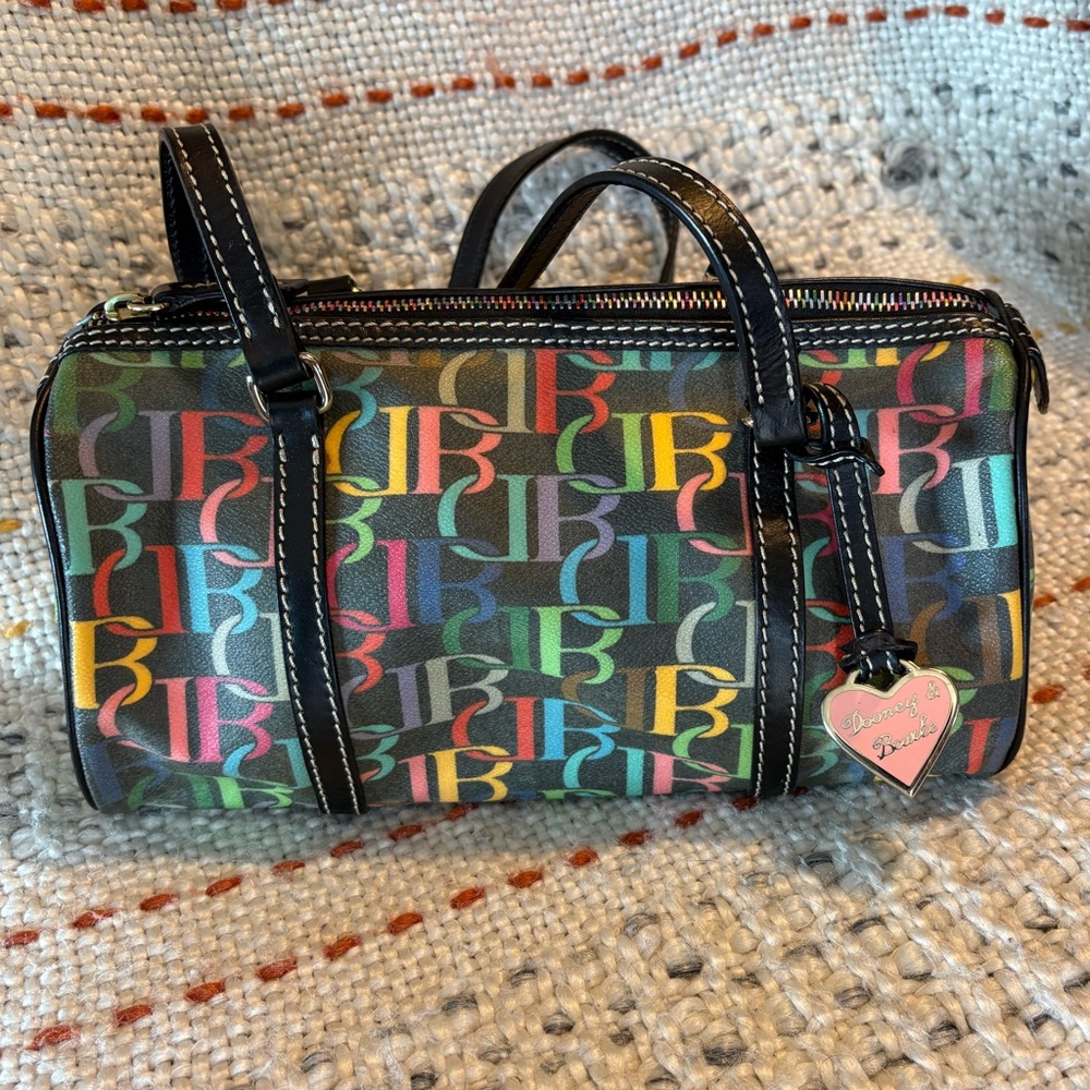 Vintage 90s Dooney & Bourke small barrel handbag rainbow hearts purse